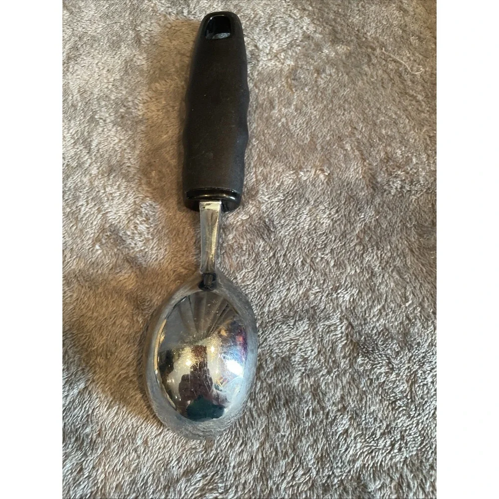 4 Pc VTG Kitchen Tool Lot Pastry Blender, Cutter Wheel,Farberware Scoop, Steamer